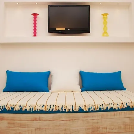 Bozcaada Limani Otel *